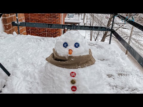 How I built my snowman ⛄️ #Canada #Xmas #snow #MerryChristmas #Montreal