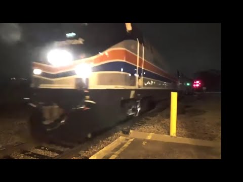 Amtrak Califonia Zephyr #5 3/28/2018 arriving in Omaha, NE with Phase ll heritage unit #130