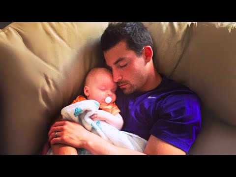 Cuteness Overload: Daddy and Baby’s Adorable Bond 💖