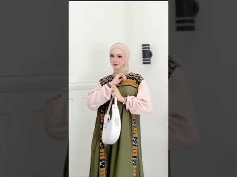 Pilih gamis yang mana?