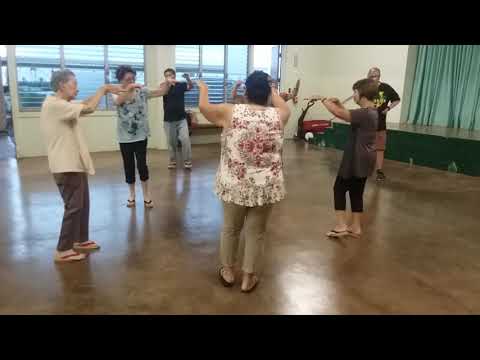 Bon Dance in Hawaii "Goshu ondo" ハワイで盆ダンス「江州音頭」