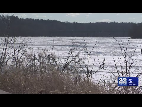 Freezing temps keep ice on rivers and ponds in MA