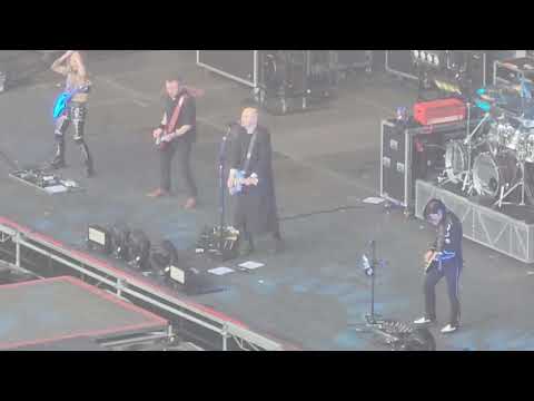 smashing pumpkins Bullet with butterfly wings Cincinnati Ohio Great American ballpark 8/22/2024