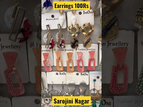 Sarojini Nagar Market Earrings 100Rs #delhimarket #youtubeshorts #ytshort #shorts #jewellery