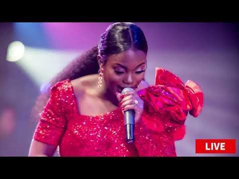 DEBORAH LUKALU - MOMENT OF WORSHIP