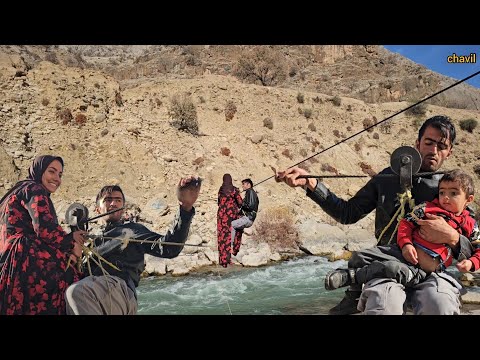 Nomadic life in Iran: moving Chavil nomadic family to Garmsir region