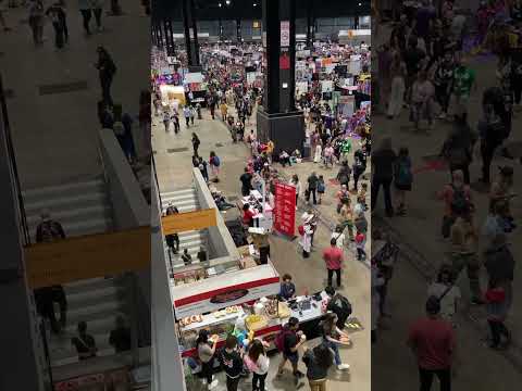 C2E2 2024 Video of Floor on Sat., 4/27