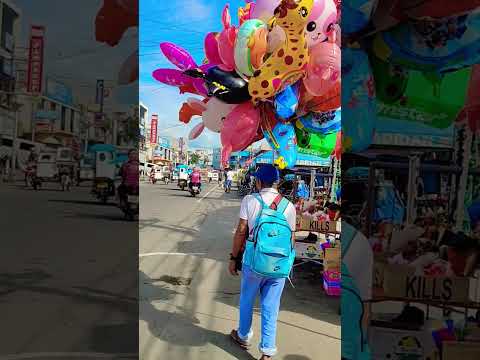 This Old Man Balloon Vendor Fights For Life Fairly🇵🇭🎈#akoaymaylobo #balloons #balloon #toys #lobo