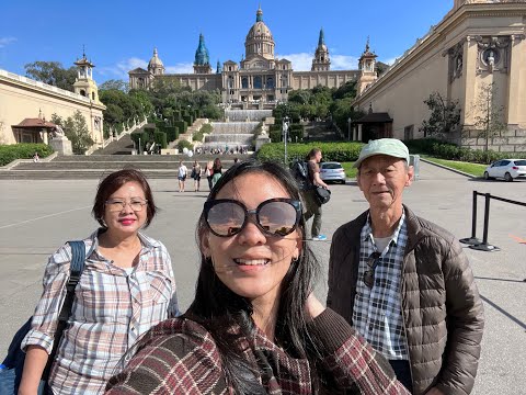 Took my parents on a vacation 🇪🇸 Seeing them happy makes my heart smiles 🥰