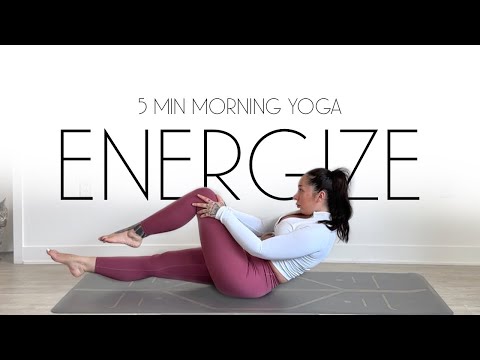 5 Min Energizing Power Morning Yoga