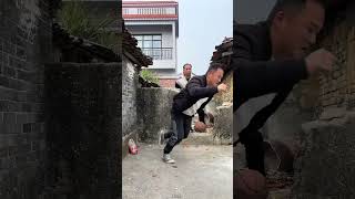 Funny friends and basket ball  #funnyfriends #haha #prank #chill #comedian #joker #funtime #china