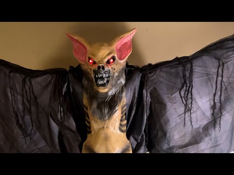 Spirit Halloween’s Desmodus!! Unbox/setup/demo #spirithalloween2023 #halloween2023