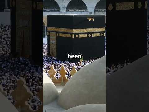 Mecca’s Sacred Mystery 🕋 | What Lies Beyond the Kaaba? #Mecca #IslamicHistory #Kaaba #shorts