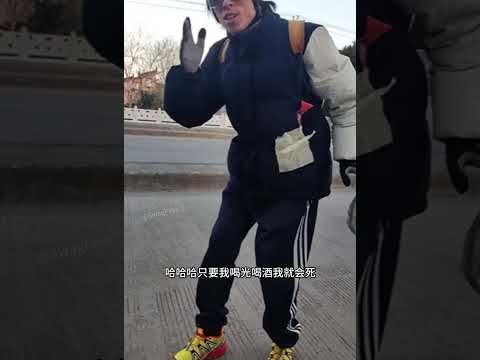 法老骑行路上给卖菜的大娘表演节目！唱跳rap《百变酒精》！！