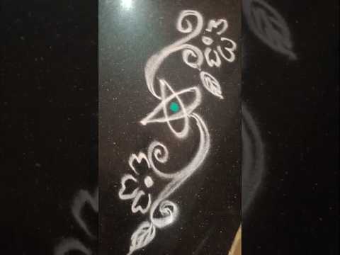 Easy handfree boarder rangoli design #daily #indianart #rangoli #muggulu #shortvideo