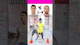 Ronaldo vs Messi fans 🤔 #shorts #football #ronaldo #messi #youtube #fans #viral #trending #yt #vs