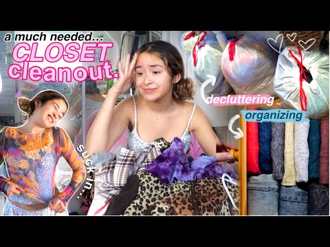 CLOSET CLEANOUT 2021 ☆ *getting rid of everything & starting my wardrobe makeover*