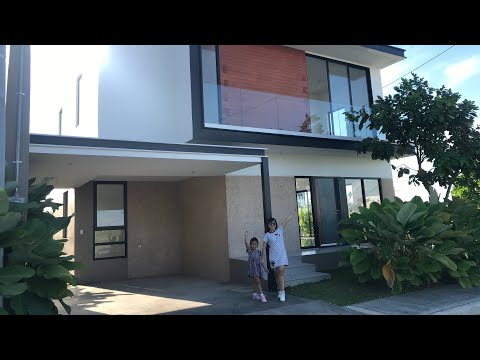 SUPER GANDANG BAHAY HOUSE TOUR : California Model House at Grabd Antel Village