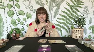 TAURUS LOVE TAROT | No wonder you’re confused… | JANUARY 2025