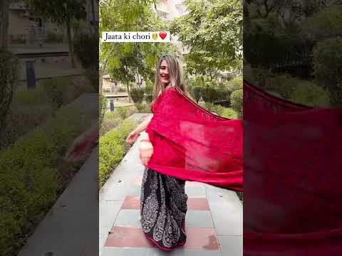 #trendingshorts #viral #sareelove #shortsvideo #youtubeshorts #saree #jaatni