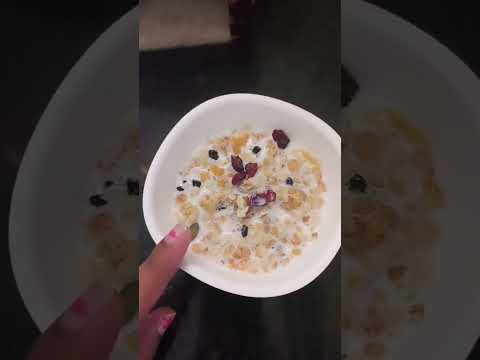 #breakfastbnaounskippable withQuakerOatsMuesli #healthybreakfastideasforweightloss #healthylifestyle