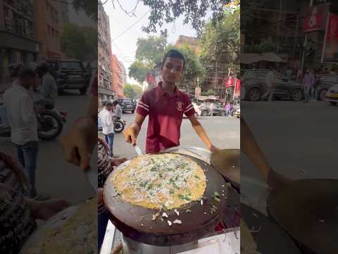 Street Style Paneer wala Chilla in Kolkata | Street Food India #chilla #pancake #ytshorts