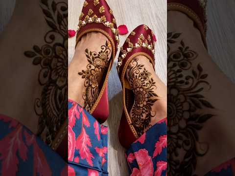 Simple Henna design for feet ✨️ #mehndi #henna #mehndidesign