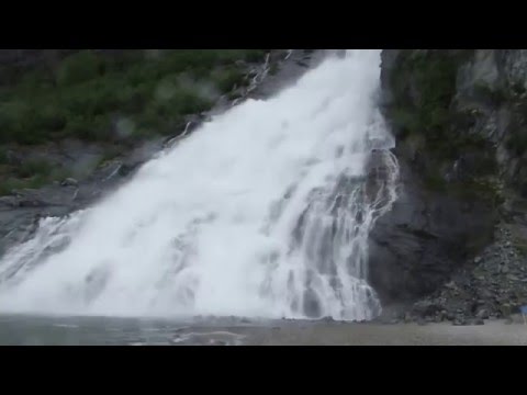 Juneau Nugget Falls