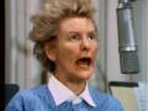 ELAINE STRITCH SINGS "HERE'S TO THE LADIES WHO LUNCH"