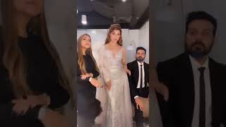 Jacqueline Fernandez Flaunting her Outfit at IIFA2022 | Star Celebrity