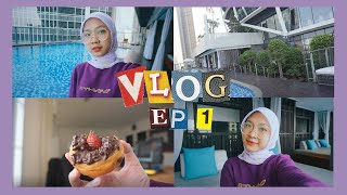 A Day in Life of a Graphic Designer - GADIS VLOG EP.1