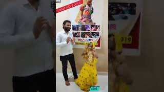 nhidi meena dance video // निधि मीना डांस वीडियो सिंगर के आर देवता