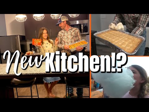 Cooking in a NEW Kitchen! 🍁 Fall Peanut Butter Pillow