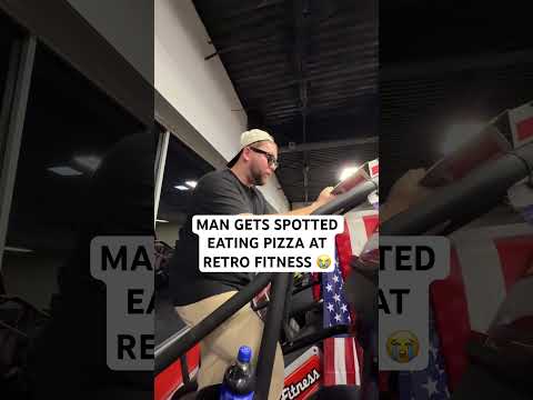 MAN GETS SPOTTED EATING PIZZA AT RETRO FITNESS 😭 #hoodcomedy #funnyclip #whatssofunny