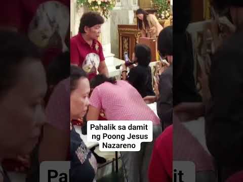 Pahalik sa Damit ng Poong Jesus Nazareno