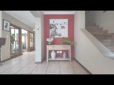 4 Bedroom Freehold For Sale in Bryanston, Sandton