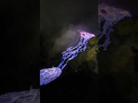 모두가 탐낸 이쁘게 잘담은이젠산 블루파이어 동영상 Ijen blue fire