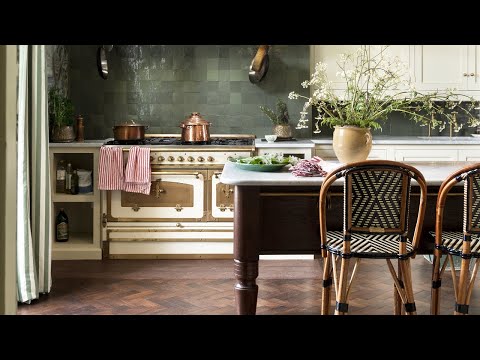 FOR THE LOVE OF KITCHENS | A Kitchen Fit For a Castle