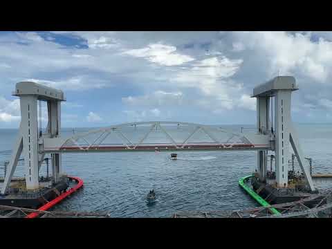 India's First Vertical Lift Railway Sea Bridge at Pamban!