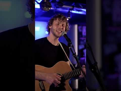 Alec Jordan - Fake - Live Performance