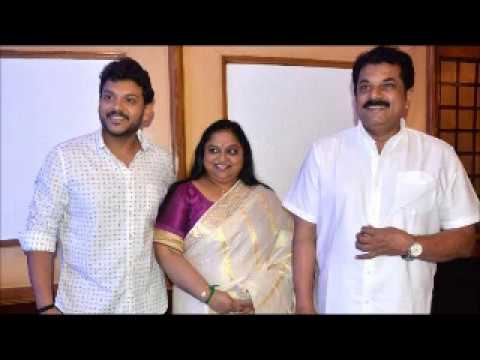 Old Malayalam Actress Saritha With Son & Her Former Husband Mukesh