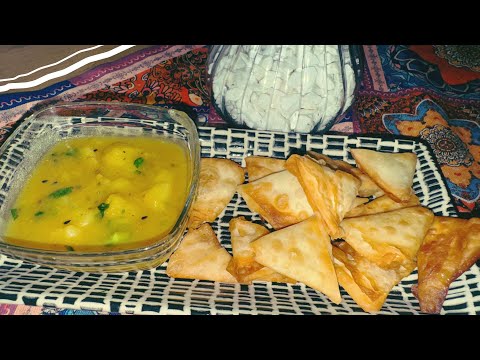 Famous Street Food | Mini Samosa’s with Aloo Chatni Recipe |