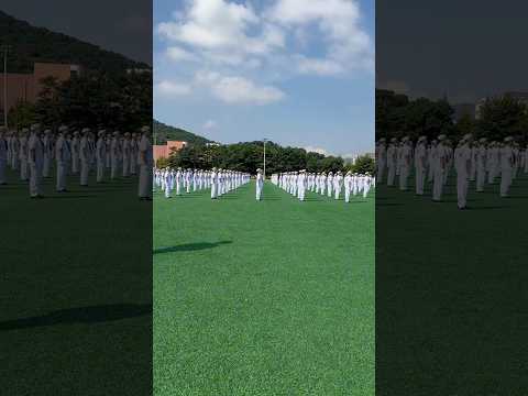 해군병 706기 수료식