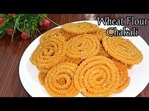 Wheat Flour Chakali Recipe  ll आटे की चकली ll गेहूं के आटे की खस्ता चकली ll Atif mom's kitchen