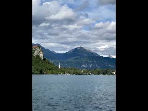 Lake Bled Slovenia 🇸🇮 amazing views #vlog #shorts #adventure