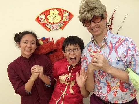 Chinese New Year song 贺年  (hè nián) version by Groovi Pauli & Friends