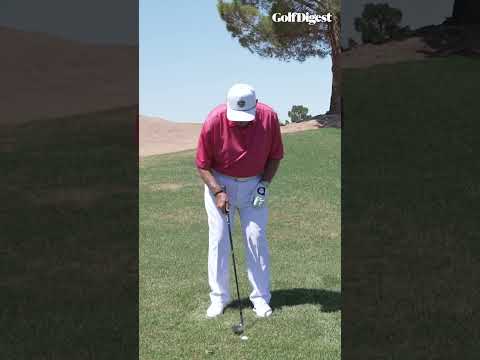 Butch Harmon breaks down the greenside chip. 🙌  #golfinstructor #golfdigest #golftips #shorts #golf