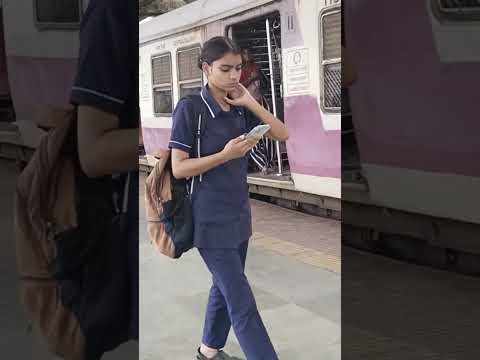 India  local train Mumbai 🇮🇳#ytshorts #viralvideo #shortvideo