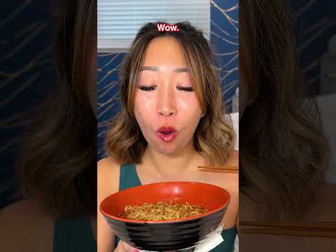 I tried Maruchan’s new GOLD ramens #shorts #maruchan #ramen #vlog #foodreview #mukbang #asmr