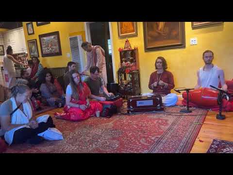 Sri Ma Kali Puja / 31st Anniversary (Evening Kirtan & Arati)